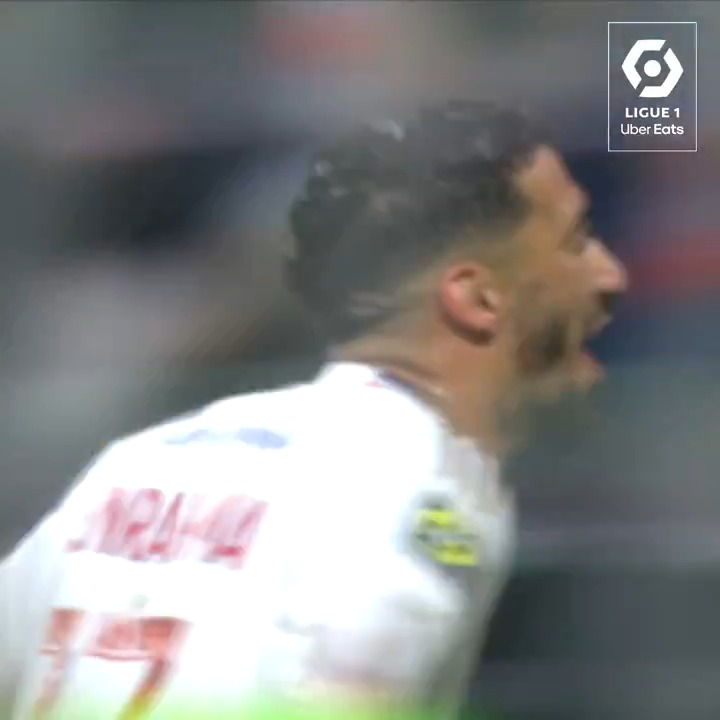 Tellement fier de lui ! On espère que c’est un match référence pour ❤️💙🇩🇿