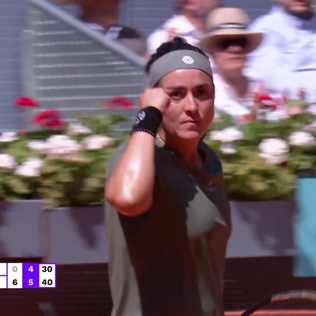 The love affair with Madrid continues 🫶 Ons Jabeur wins her ninth match in a row in the Spanish capital to advance to the quarterfinals once again. #MMOPEN