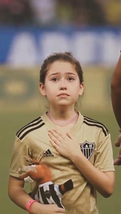🥹❤️🔥🐔 A emoção da nova geração Atleticana no encontro com seus ídolos... É o nosso futuro mostrando o sentimento que só quem é #Galo entende!