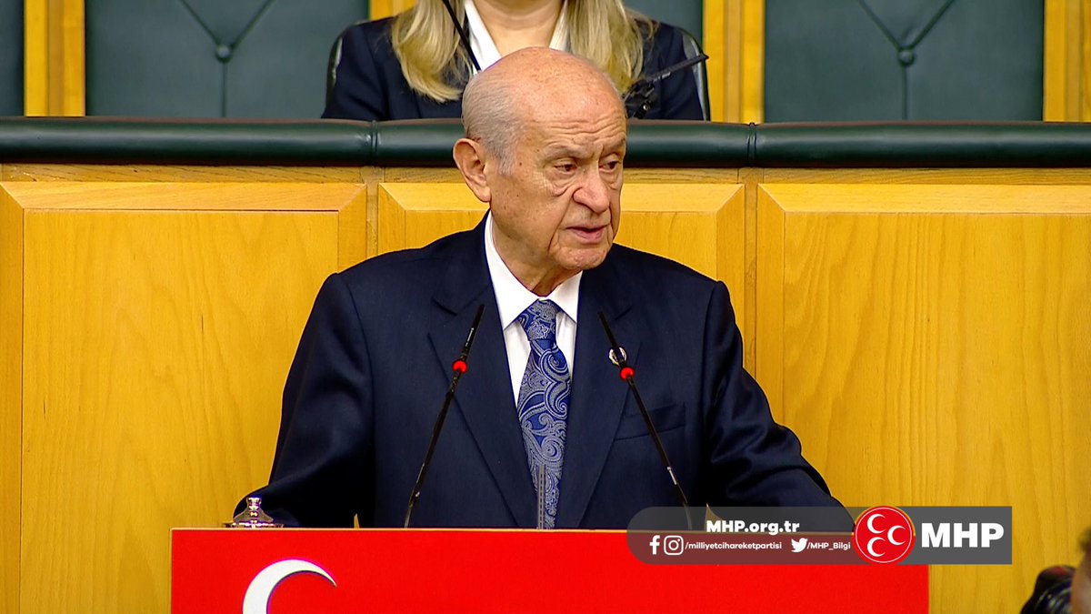 Neden tebrik etmediğimi hepinizin huzurunda söylüyorum; ihaneti tebrik etmek bizim defterimizde yazmaz.