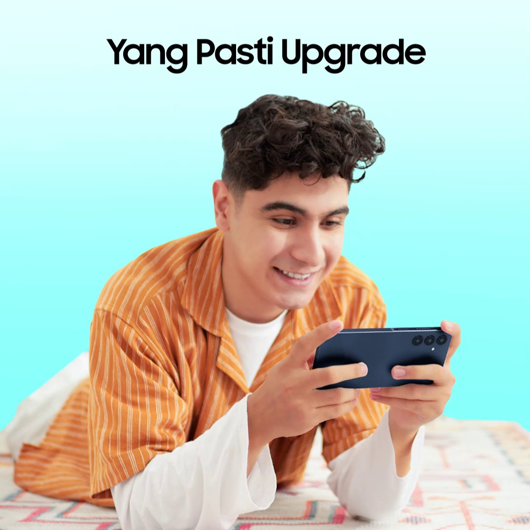 Siapa nih yang suka streaming series? Reply dong di bawah! Udah pake #GalaxyA25 5G Yang Pasti Upgrade streaming-nya dengan baterai 5000mAh & layar Super AMOLED 120Hz, belum?💙 Saatnya kamu jadi #GengPastiPasti & dapatkan cicilan mulai Rp.384,231/bln