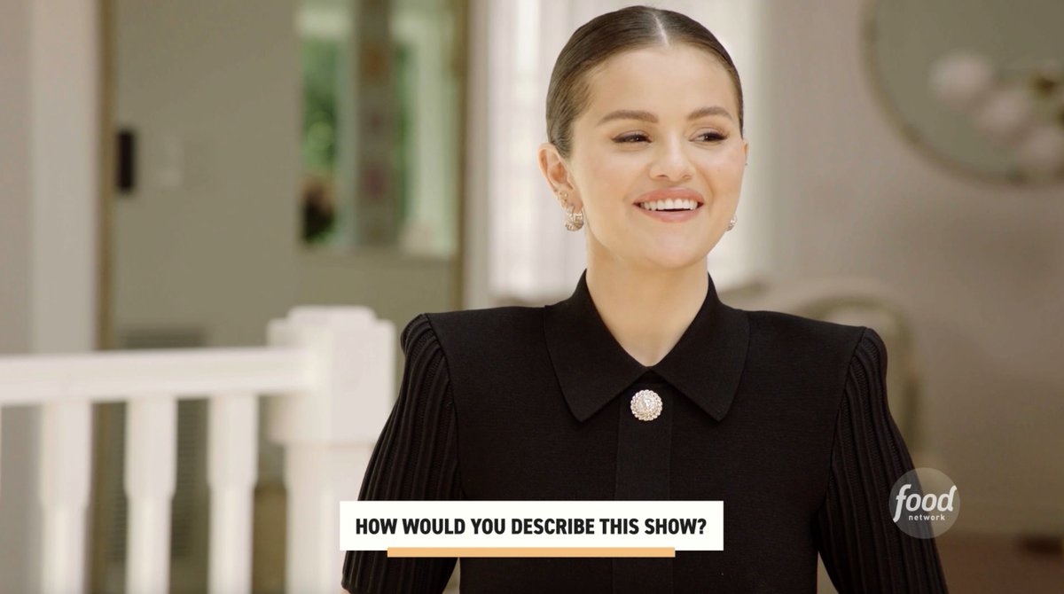 🔥 Selena Gomez EXCLUSIVE 🔥 She gives us a sneak peek at what's in store on #SelenaAndRestaurant as she steps out of her own kitchen and into hot-shot LA restaurants to learn their techniques and flavors 🤩 Don't miss back-to-back premieres on Thursday @ 7|6c!