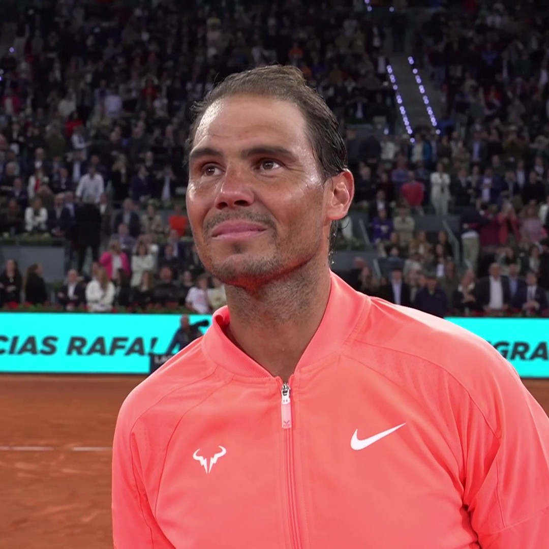 "As much as he has thanked the crowd, it's their turn to thank him" 🤗 An emotional scene after Rafael Nadal plays what is likely to be his last ever match in his home country 💔😭