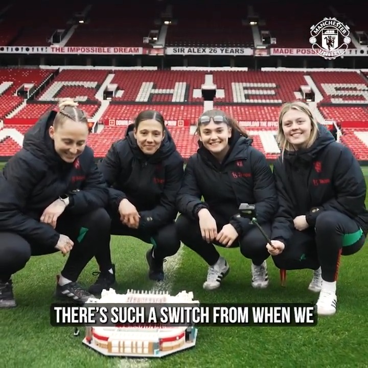 Our LEGO Club has finished building Old Trafford! ๐คฉ๐๏ธ Watch as the Reds take the completed set onto the hallowed turf ๐ฑ #MUWomen
