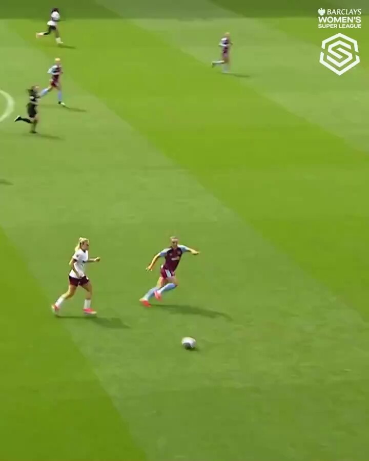 Quick reactions from Sophia Poor ⚡️ #BarclaysWSL Aston Villa Women