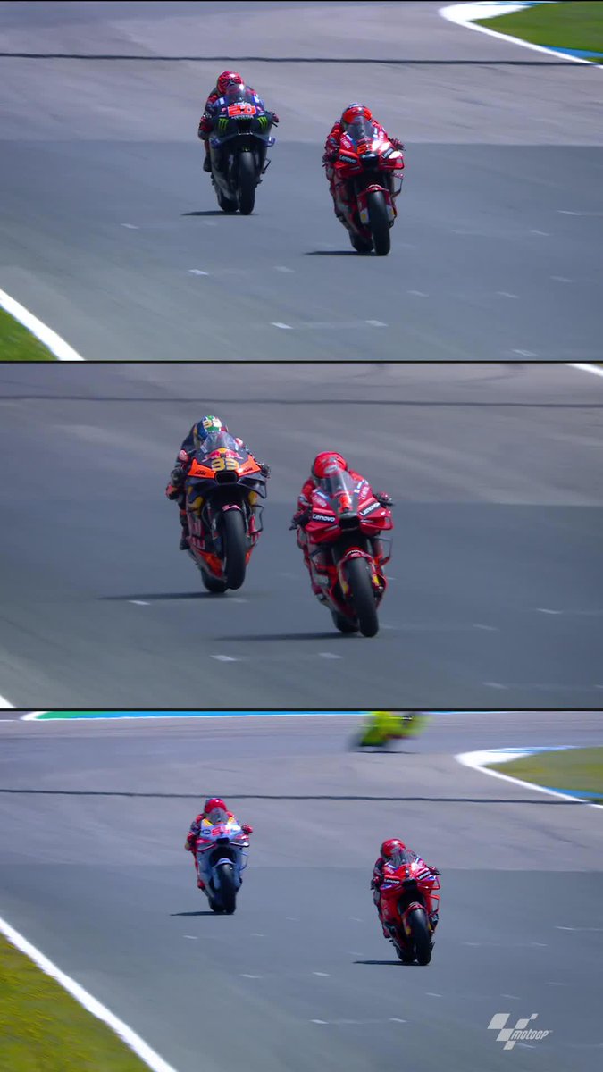 Different opponents, same outcome 🏆 Watching Pecco Bagnaia's three consecutive victories at Jerez at the same time is just 🔥🔥🔥 #SpanishGP 🇪🇸