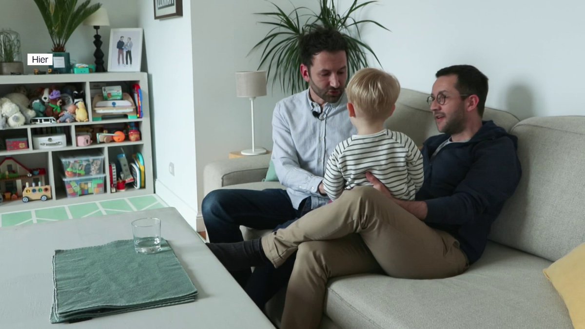 "C'est le soleil de nos vies": ce couple homosexuel a eu recours à la GPA au Canada