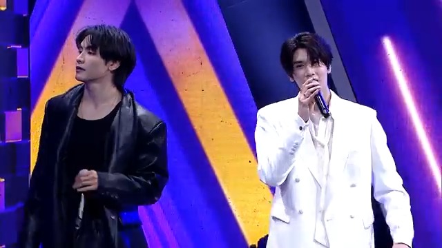 เพลง Music Lover - จุง อาเชน &amp; ดัง ณัฎฐ์ฐชัย Feat. พั้นช์ 4EVE #TheWallSong #ร้องข้ามกำแพง #Workpoint23 #จุงดัง #จุงอาเชน #dunknatachai #Punch4EVE