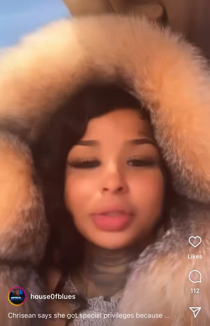chrisean crack rock showed up to blues court this morning looking like a cheap 2dolla hookr and per usual lied and exaggerated every detail 💀 she also had her 💊 plug smiley with her and co-signing on all her lies.