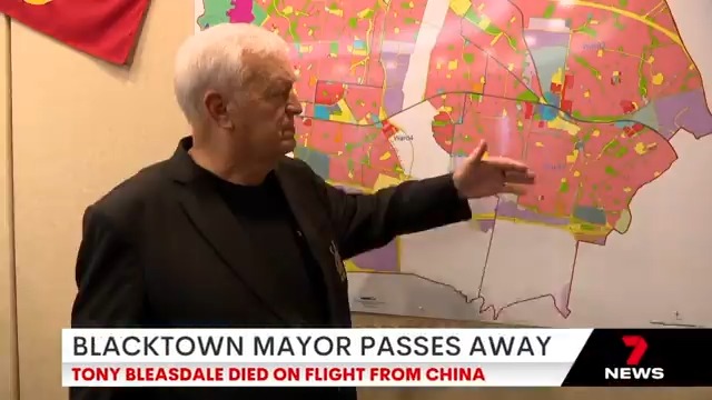 The Mayor of Blacktown has died, on a flight from home from Asia at the age of 77. #7NEWS