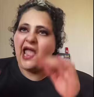الطفل المعجزة بالافلام اللي فجأة يتذكر مواصفات الةاتل المتسلسل وينقذ القرية
