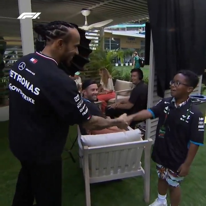 Always meet your heroes 🥹 Such a wholesome moment between this young F1 fan and Lewis Hamilton #F1 #MiamiGP Mercedes-AMG PETRONAS F1 Team Lewis Hamilton