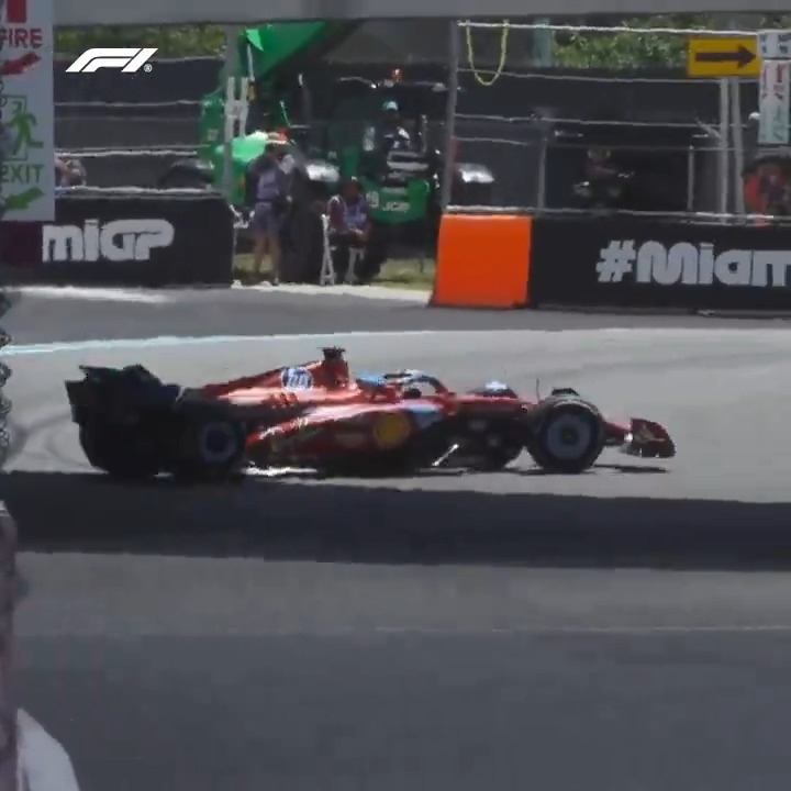 Charles got our heads in a spin 😵‍💫 This moment brought out the red flags during practice #F1 #MiamiGP