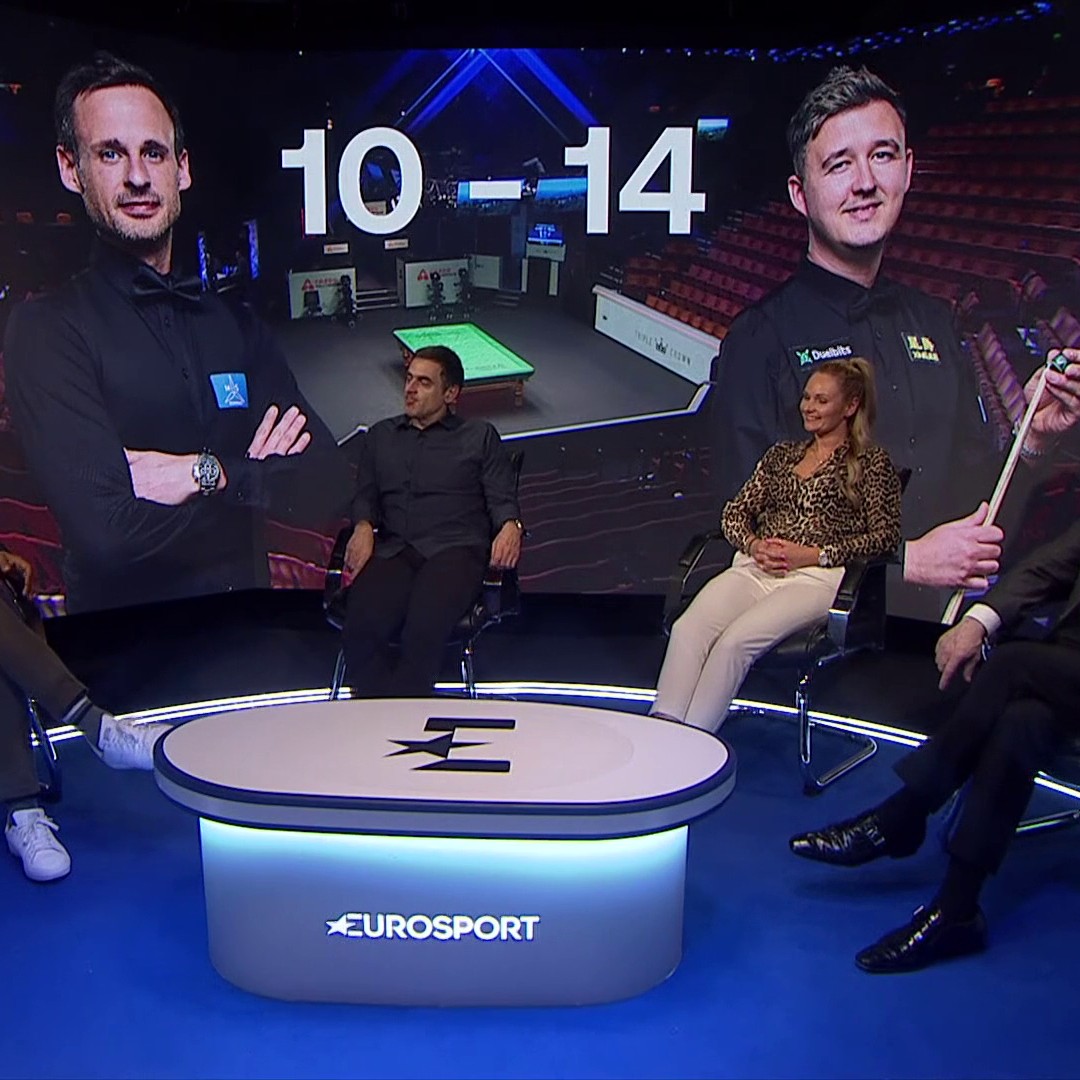 "Best ref in the world. By miles." Ronnie O'Sullivan, Reanne Evans and Jimmy White are united as one in praise for Tatiana Woollaston - and calling for her to be assigned a final at the Crucible #CazooWorldChampionship