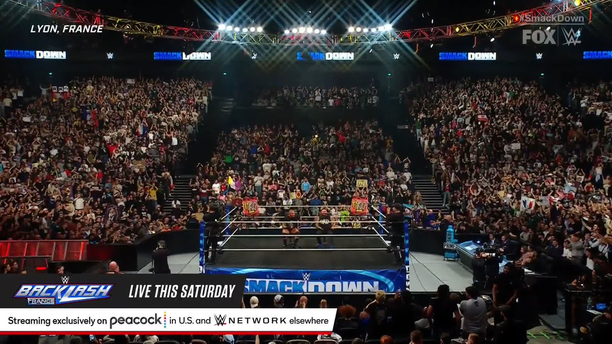 France ❤️ Orton @randyorton is a HUGE fan of the crowd in Lyon, France! #SmackDown