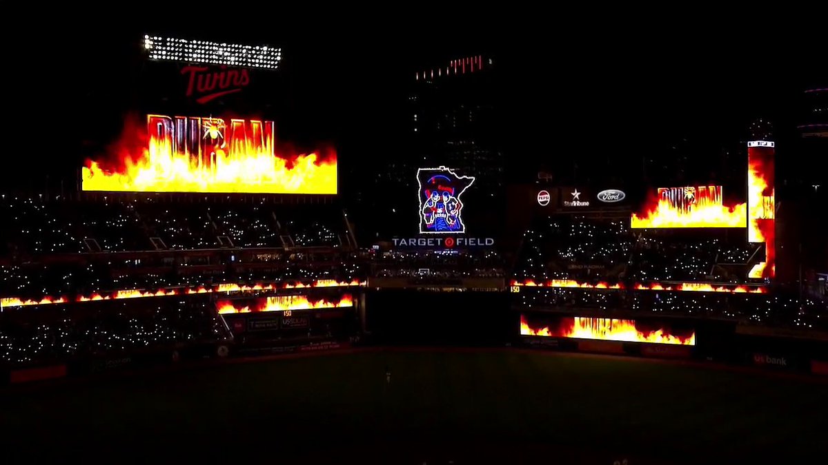𝗘𝗹𝗲𝗰𝘁𝗿𝗶𝗰 𝗳𝗮𝗰𝘁𝗼𝗿𝘆. 🔥🔥🔥 #MNTwins #MLB