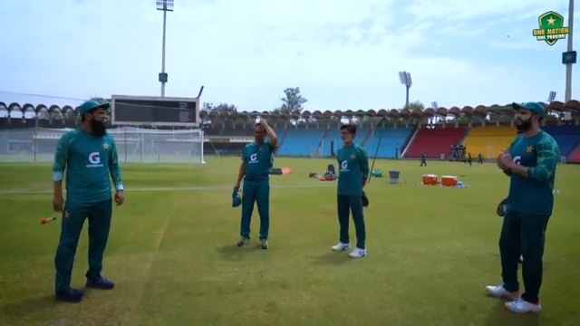 🔊 🔛 Follow the Pakistan team gearing up for forthcoming assignments 🏏 #IREvPAK | #BackTheBoysInGreen