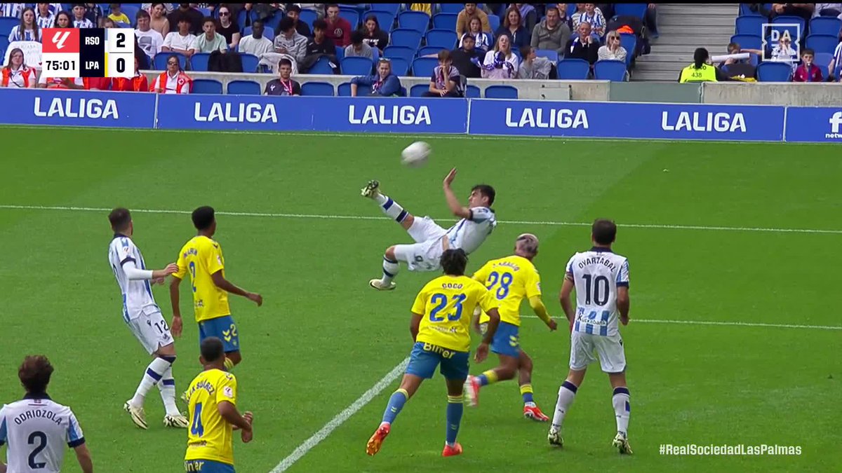 Si Barrenetxea mete eso, se cae el Reale Arena #LALIGAenDAZN ⚽