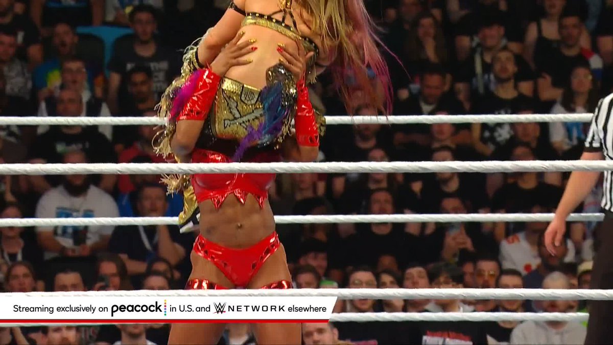 We have NEW WWE Women's Tag Team Champions at #WWEBacklash!