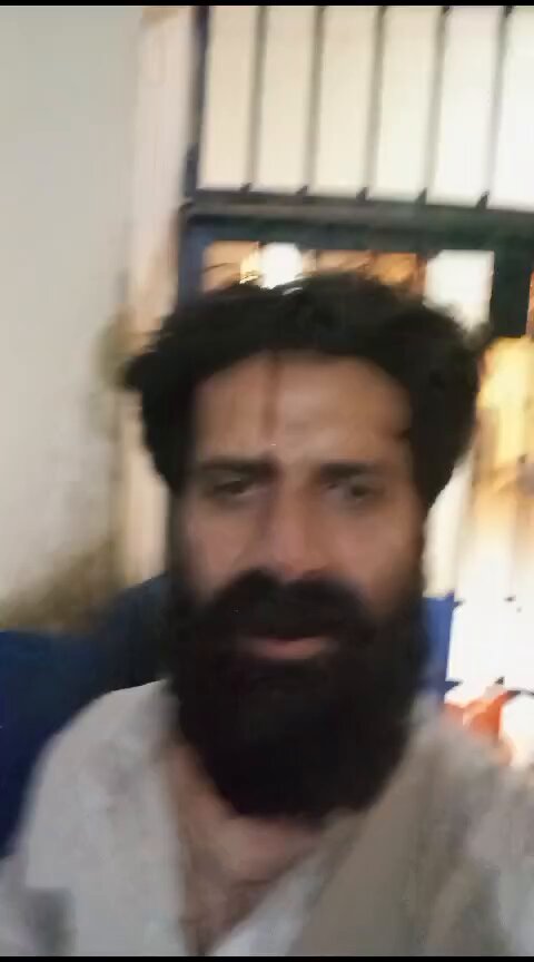 سابقہ صدر داتا گنج بخش ٹاؤن میاں علی رشید جو ضمانت پر تھا کو تھانہ سبزازار پولیس لے کر گئی اور تشدد کیا۔۔۔قیادت اور عوام اس پر بھرپور آواز اٹھائے۔۔۔