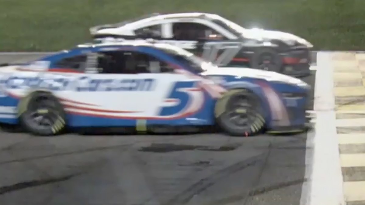 UNBELIEVABLE FINISH! KYLE LARSON WINS AT KANSAS. WOW.