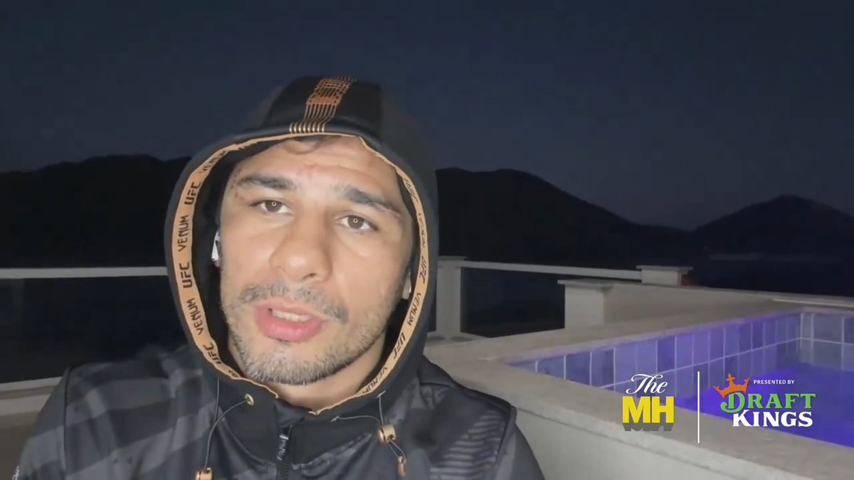 Alexandre Pantoja wants a "dream" fight against Demetrious Johnson 👀 “He’s the GOAT, you know? How can I not say that? I think right now, after two title defenses, I can speak a little bit about that. ▶️ #TheMMAHour