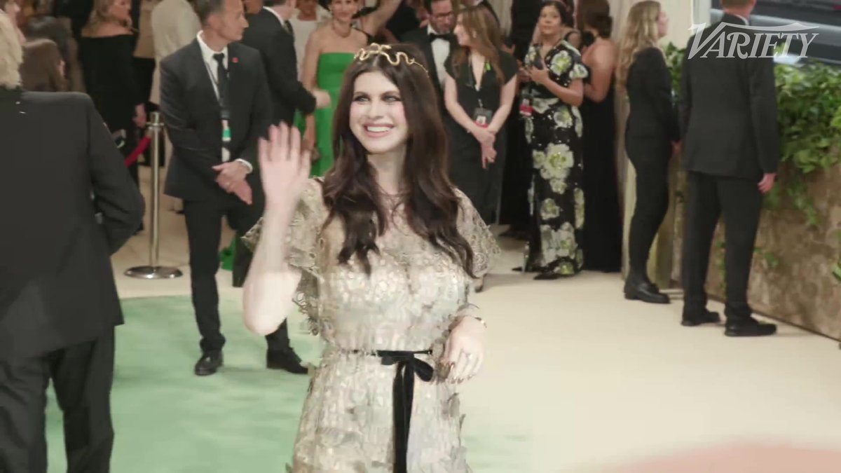 Alexandra Daddario poses for photos at the #MetGala.