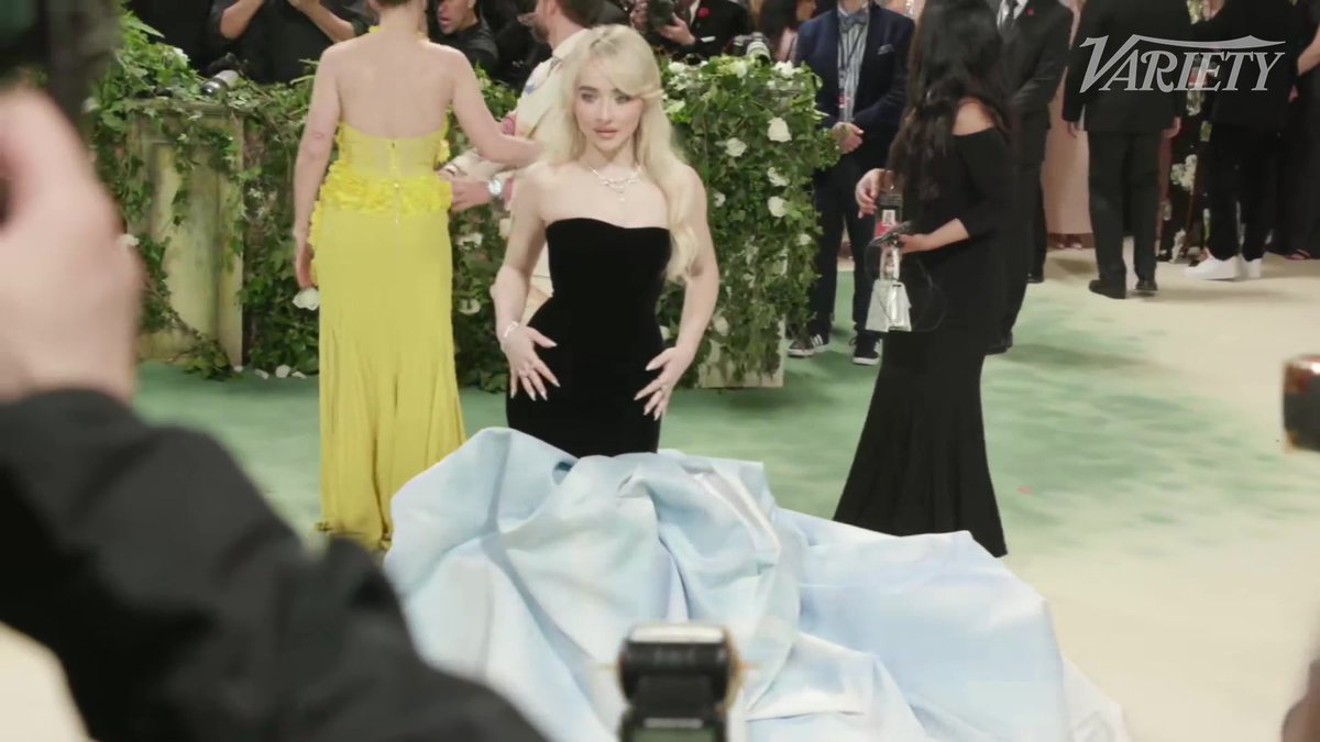 Sabrina Carpenter for the #MetGala.