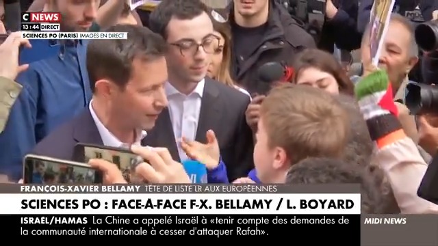 Ça suffit. Nous ne devons plus céder un centimètre de terrain à ceux qui sèment le chaos. Je suis venu ici pour dire que #SciencesPo, que nos amphis, n’appartiendront jamais à l’extrême-gauche qui trahit toutes les valeurs du peuple français.