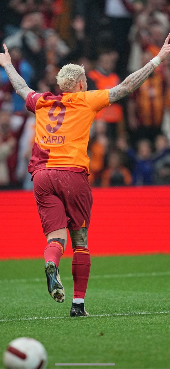 RAMS Park'ta, 2 gol 1 asistle 🔥 aldı! Ligdeki gol sayısını 23'e çıkardı! ⚽️ 𝗠𝗮𝘂𝗿𝗼 𝗜𝗰𝗮𝗿𝗱𝗶 🫱😀🫲