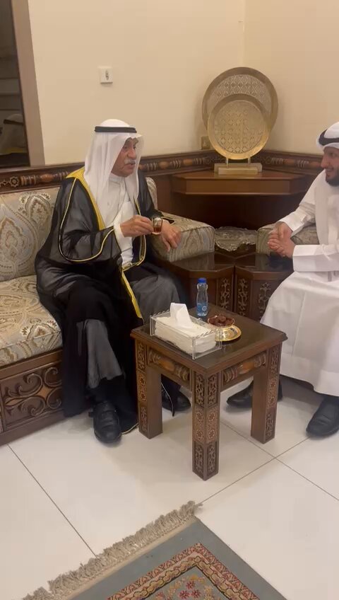 اعلامية النائب فايز الجمهور: رئيس مجلس الأمة السابق أحمد السعدون يزور النائب فايز الجمهور • في ديوانه بمنطقة إشبيلية