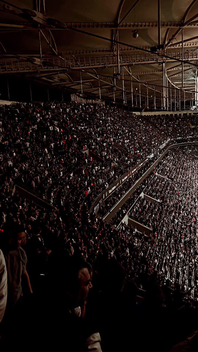 Bu sezonun en iyi tribünü kusursuz herkes inanılmaz