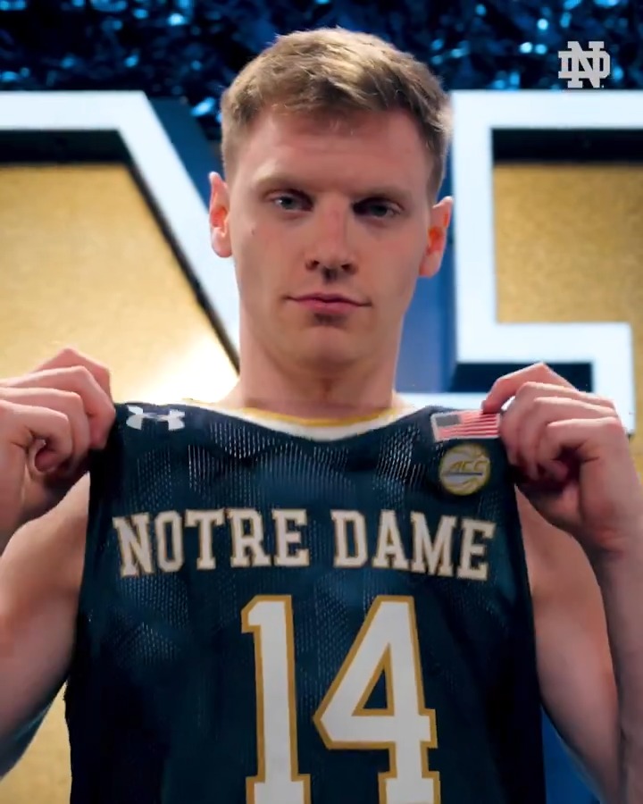 officially Irish ✍️ last season Mush was the only player in the country to join the 50/40/90 club 🔗 #GoIrish☘️