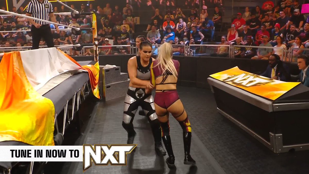 .Shayna Baszler is absolutely vicious 😬 #WWENXT