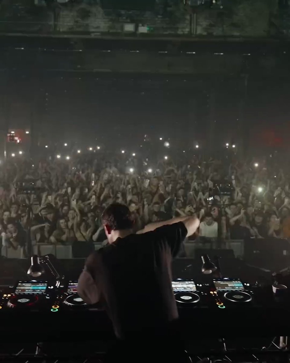 farm again.. 👽 get down with Fred again.. at his only US festival in 2024