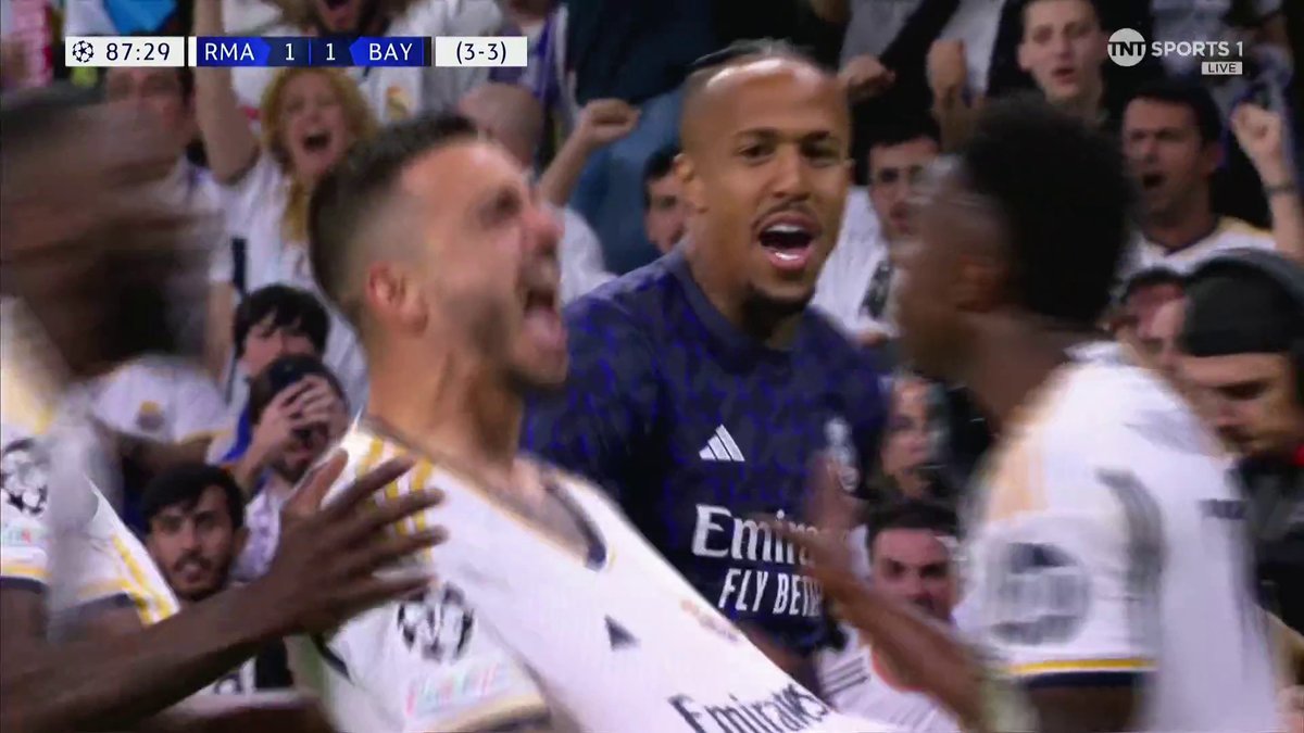 Real Madrid level! Manuel Neuer's stubborn resistance is broken as he fumbles Vinicius Jr.'s effort and Joselu is on hand to follow up. #UCL | #RMAFCB 🎥 Football on TNT Sports