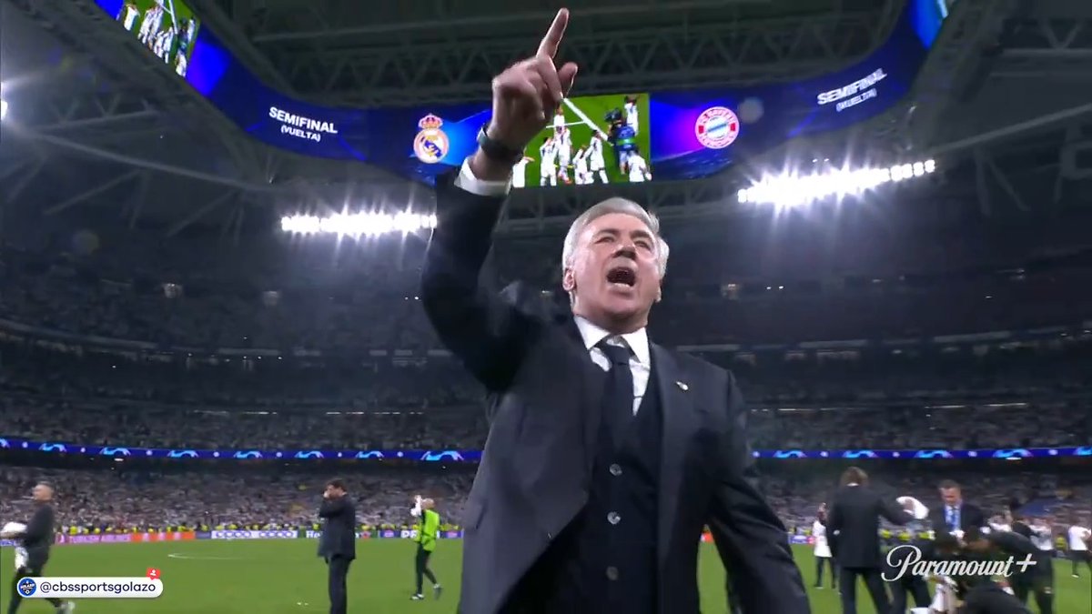 Troll Football Carlo Ancelotti signing the Real Madrid anthem with the Santiago Bernabeu crowd. This video is amazing. 🥹🤍