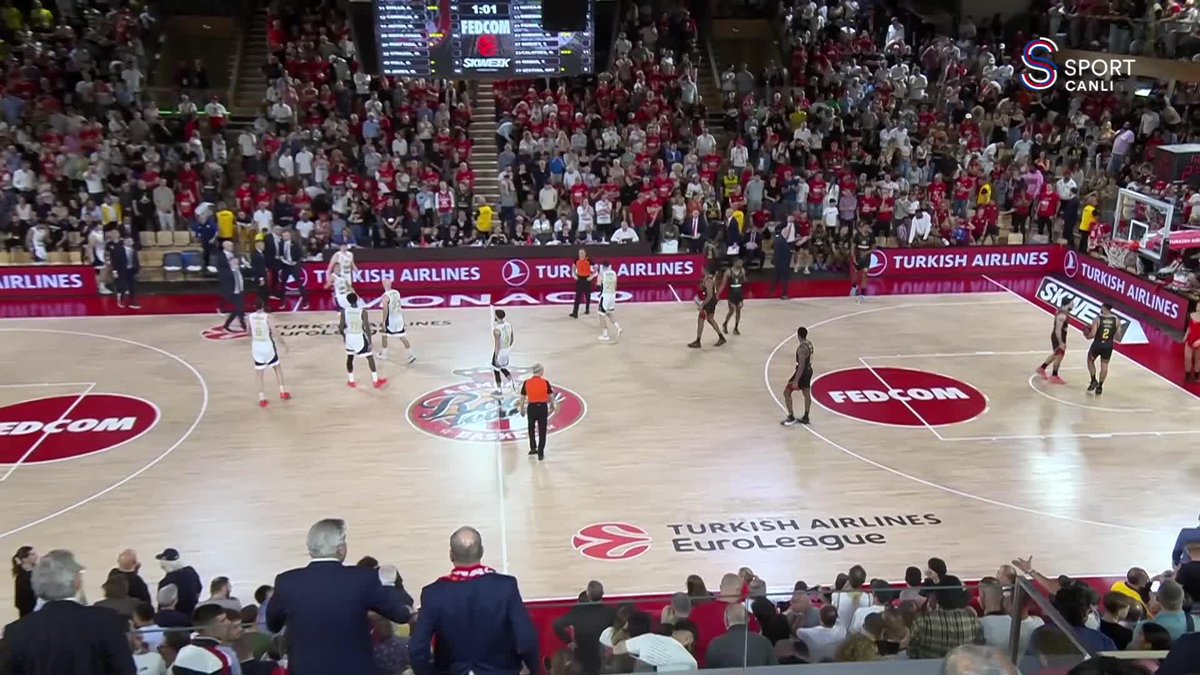 İbrahim Kutluay'ın hadi sok şunu artık diye bağırması ve Calathes'in 3'lüğü 😂 Maçın en güzel anlarından biriydi.
