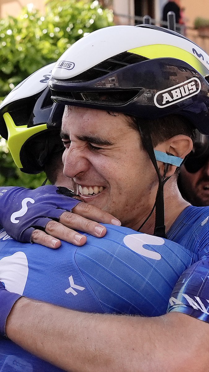¡PELAYO SÁNCHEZ! 😭😭 #RodamosJuntos 💙 #Giroditalia | Telefónica | Pelayo Sánchez Mayo