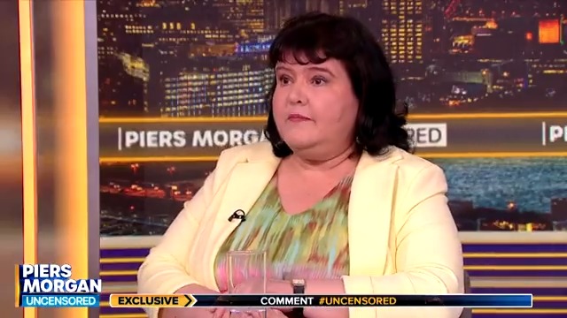 "He asked me to sleep with him... "He said 'would I like my curtains fixed?'" Fiona Harvey tells Piers Morgan that Richard Gadd pursued her, not the other way round. Watch in full: Piers Morgan | #MarthaUncensored