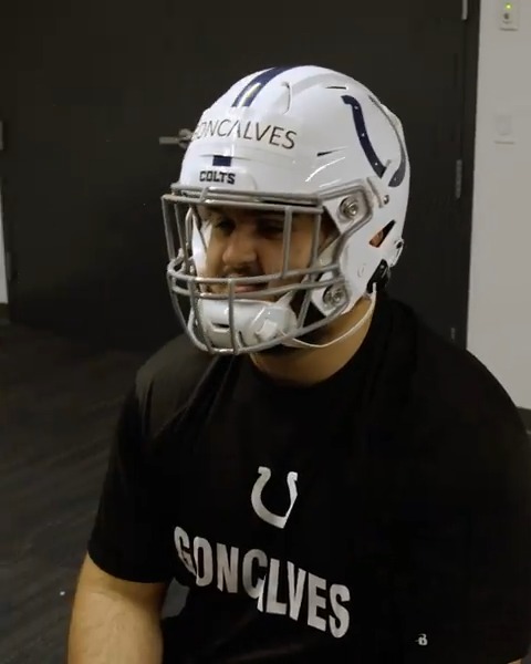 Now Matthew Goncalves is officially a 🤬 Colt.