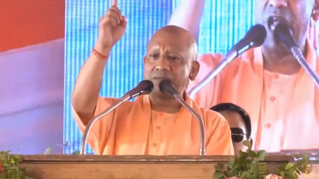 कांग्रेस, सपा, बसपा, सभी ने अपनी हार स्वीकार कर ली है। अब वे भगवान श्री राम के ऊपर ही टिप्पणी करने लग गए हैं...