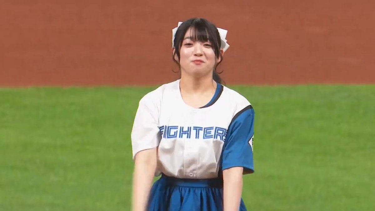 【始球式】 声優の #進藤あまね さんが登場✨ #lovefighters 👇ライブ配信こちら！