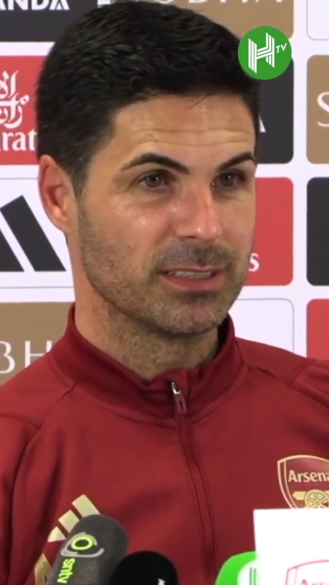 🗣️ Mikel Arteta: "My brain is telling me we are lifting the Premier League!" 👀🏆 (Via Hayters TV)