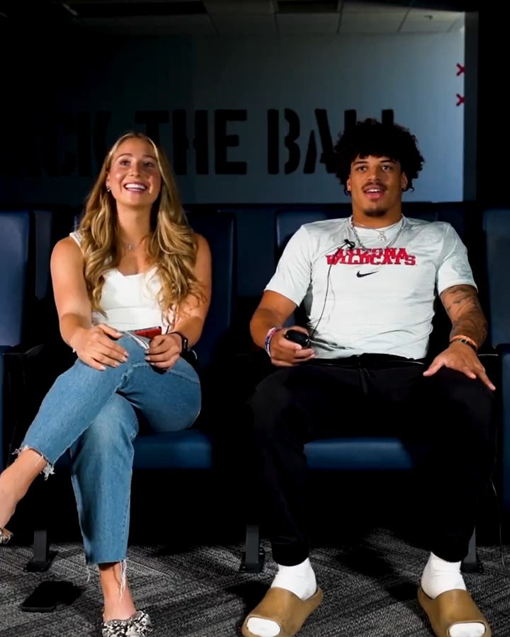 𝗧𝗵𝗲 𝗙𝗶𝗹𝗺 𝗥𝗼𝗼𝗺 Sit in on a film session with Dalton 🎒 as he breaks down his top plays from 2023!