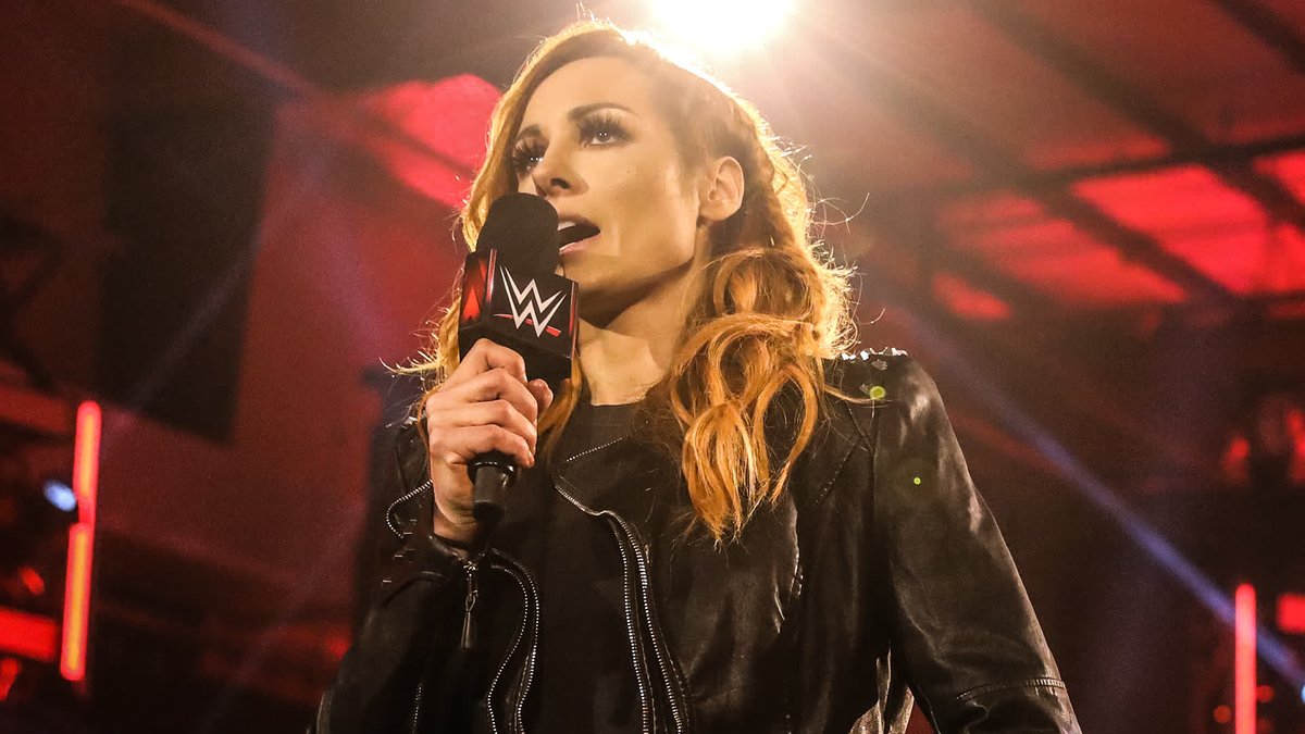 4 years ago today, Becky Lynch announced her pregnancy and awarded MITB winner Asuka with the #WWERAW Women’s Championship.