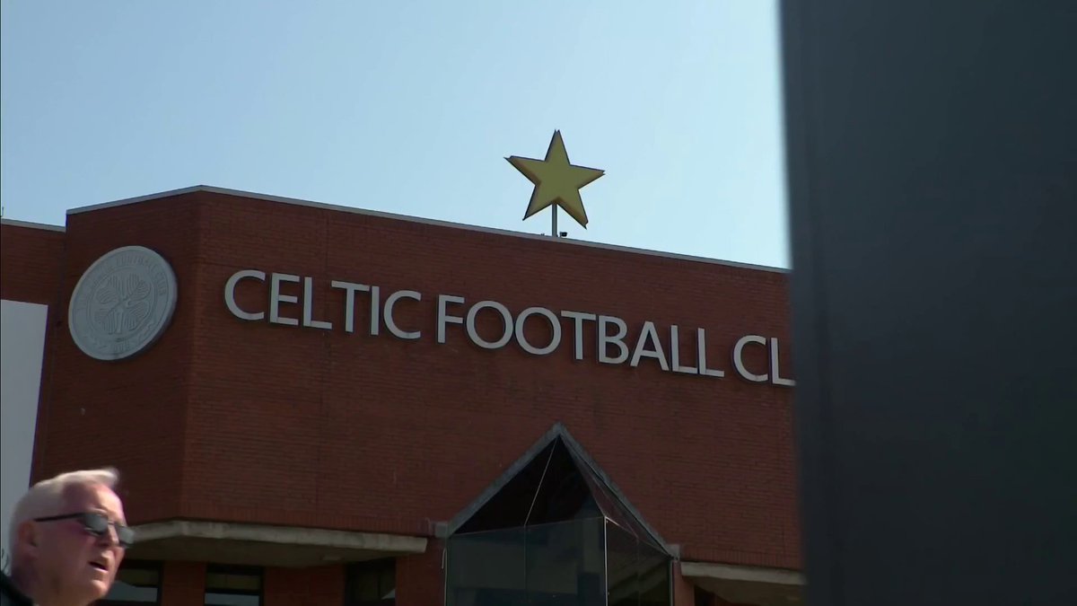 ๐ ๐๐ฃ๐ ๐๐๐ฃ๐ ๐ค๐ฃ ๐ฉ๐๐ ๐ฉ๐ง๐ค๐ฅ๐๐ฎ Celtic have all but secured the #cinchPrem title with a victory over 10-man Rangers โฌ๏ธ