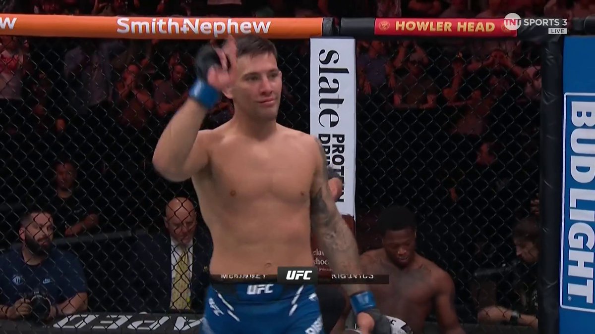 WHAT A KNOCKOUT! 😱😱😱 Esteban Ribovics put Terrance McKinney to SLEEP! #UFCStLouis | LIVE on TNT Sports & discovery+