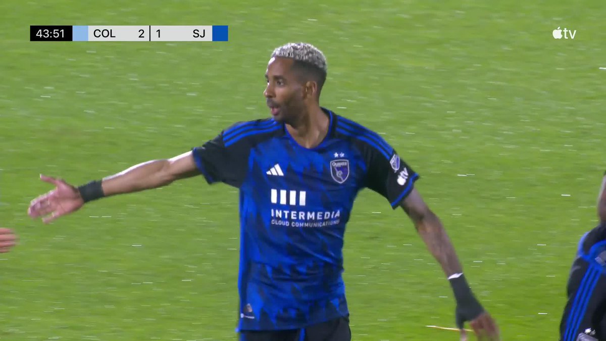 Amahl Pellegrino puts San Jose Earthquakes on the board just before halftime 😤