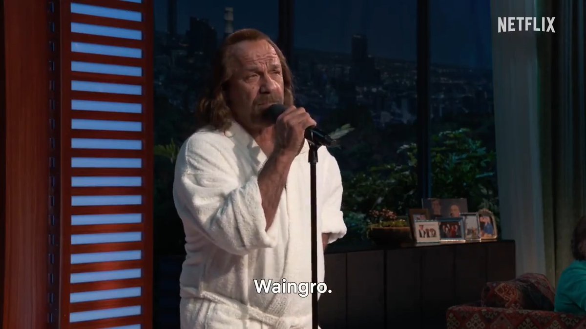 Stand-up from the character Waingro from the 1995 Michael Mann movie "Heat" 📺 John Mulaney Presents: Everybody's In L.A. now playing only on Netflix